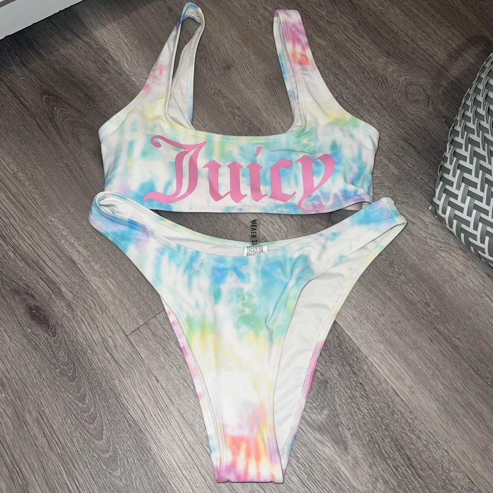 Forever 21 bathing suit